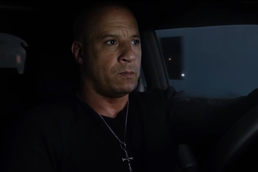 Vin Diesel em cena do trailer de Velozes e Furiosos 8, chamado The Fate of the Furious