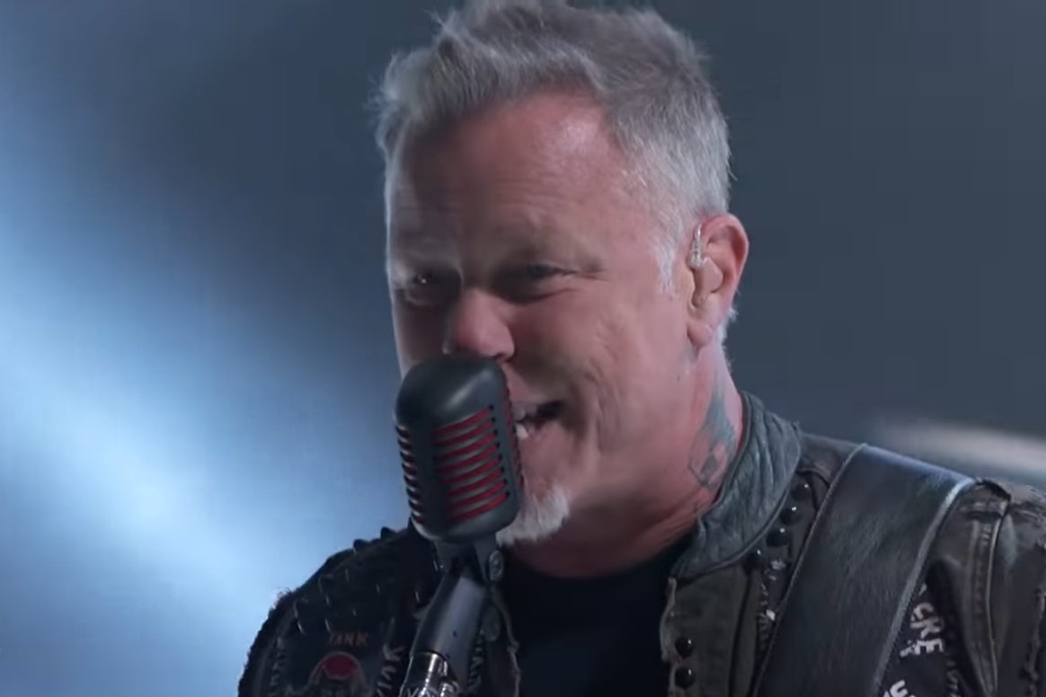 James Hetfield, do Metallica, em performance no programa de TV norte-americano Jimmy Kimmel Live