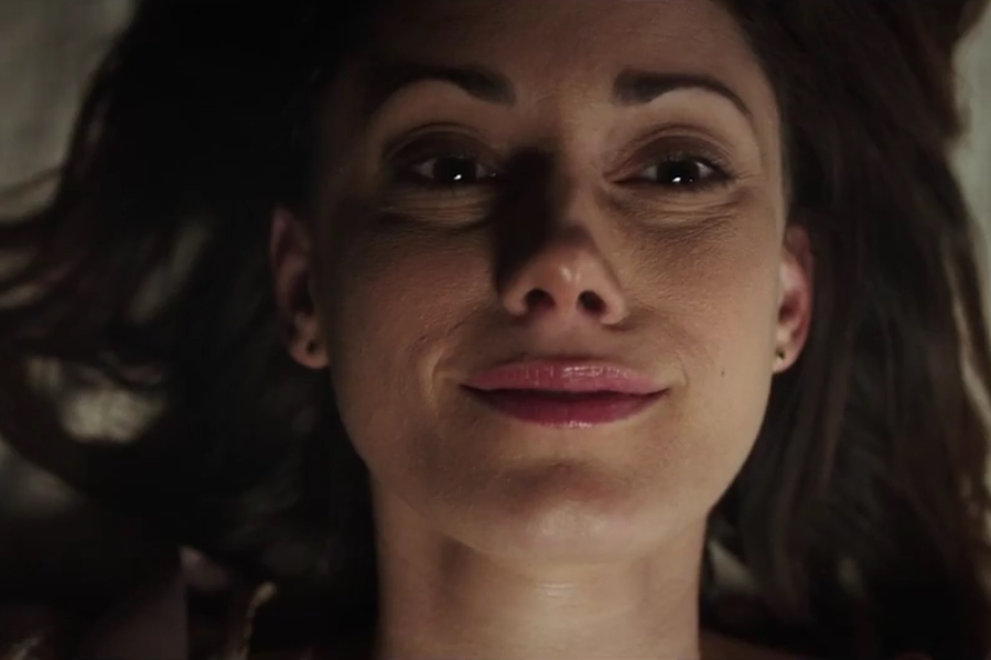 Cena do filme XX, terror que reúne quatro curta-metragens, entre eles um dirigido pela cantora St. Vincent (Annie Clark)