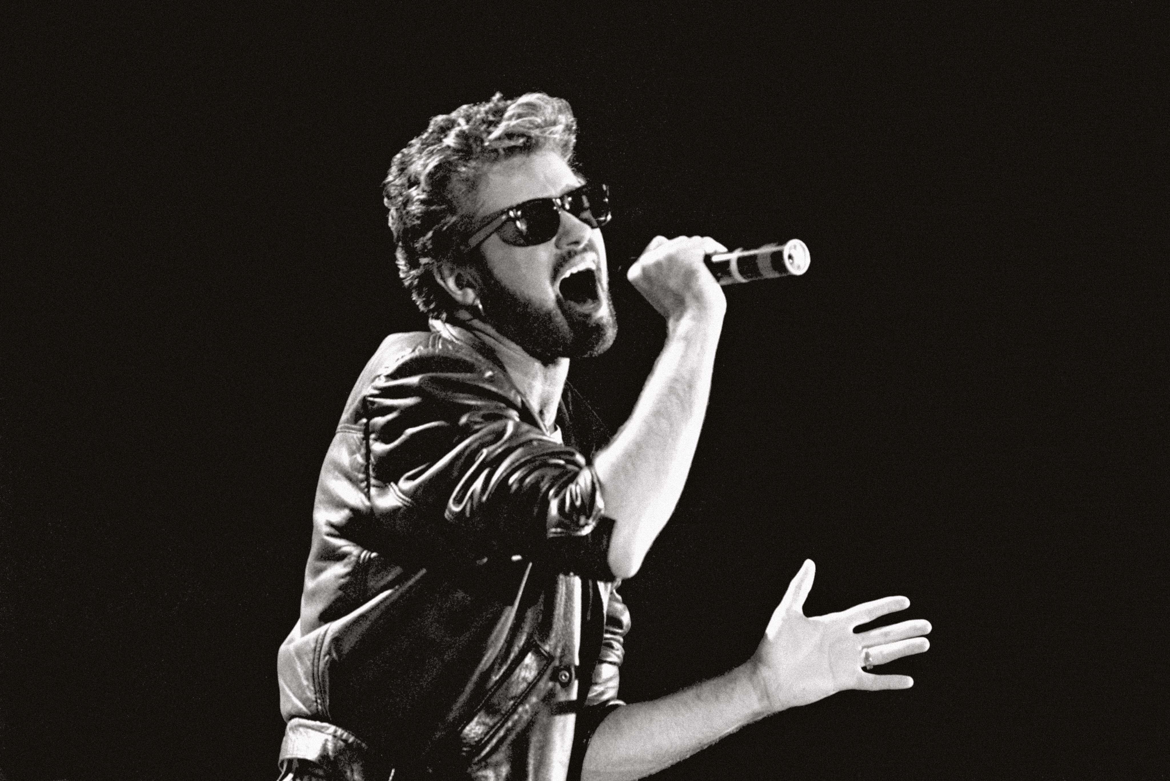 Som & VisualGeorge Michael ao vivo no Live Aid, no dia 13 de julho de 1985. Nessa época, ele ainda estava no Wham!
