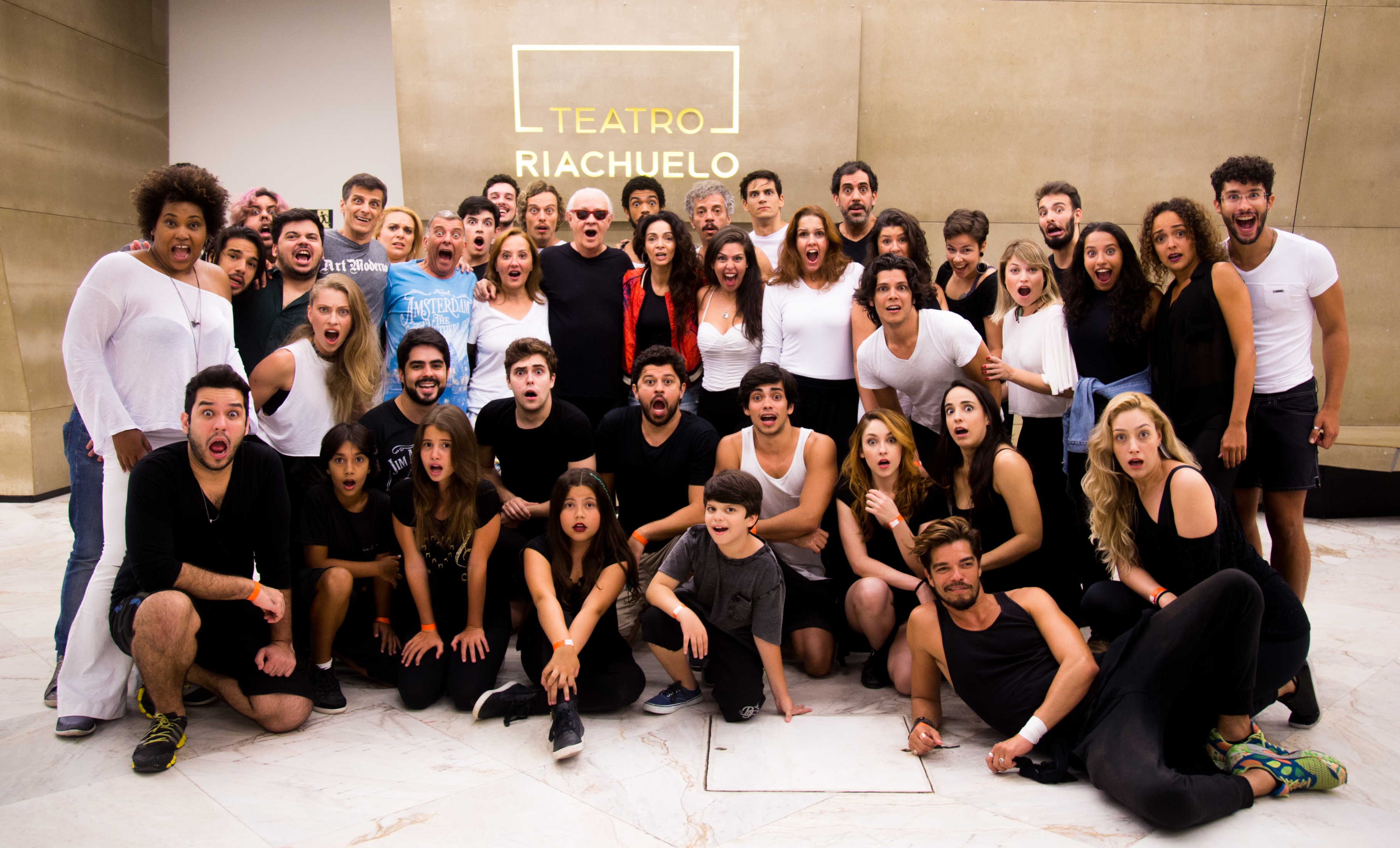 Elenco de Vamp – O Musical