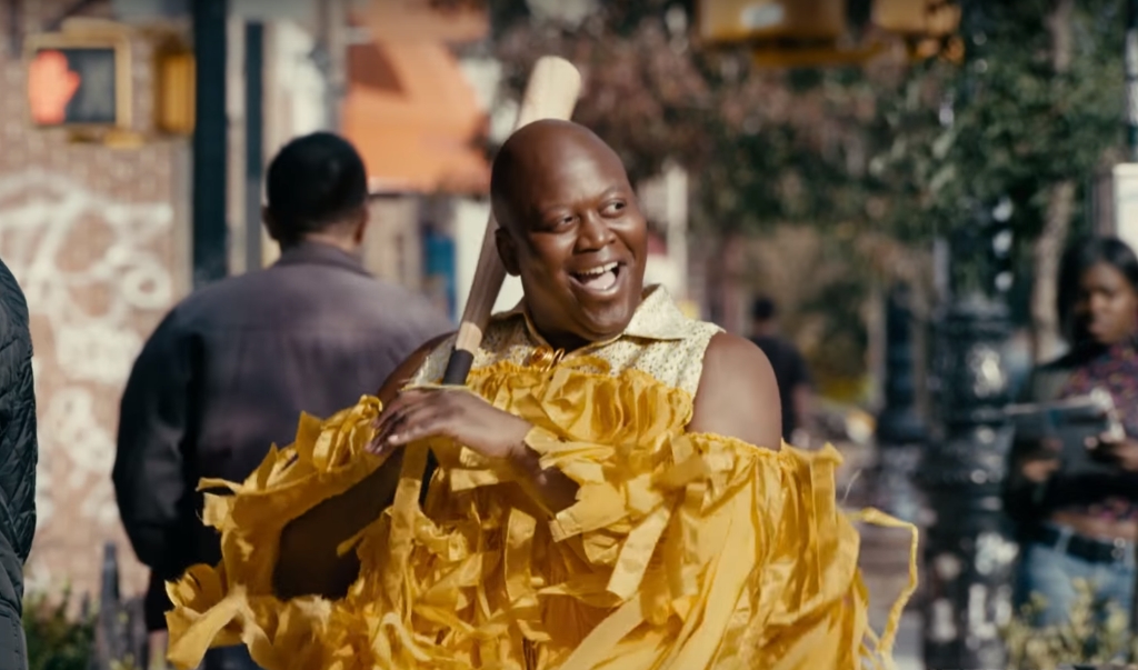 O personagem Titus Andromedon no teaser da terceira temporada de Unbreakable Kimmy Schmidt