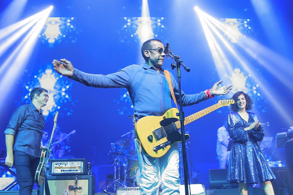 Show de pré-lançamento do projeto Nivea Viva de 2017, com Skank, Céu e Jorge Ben Jor homenageando a obra do cantor