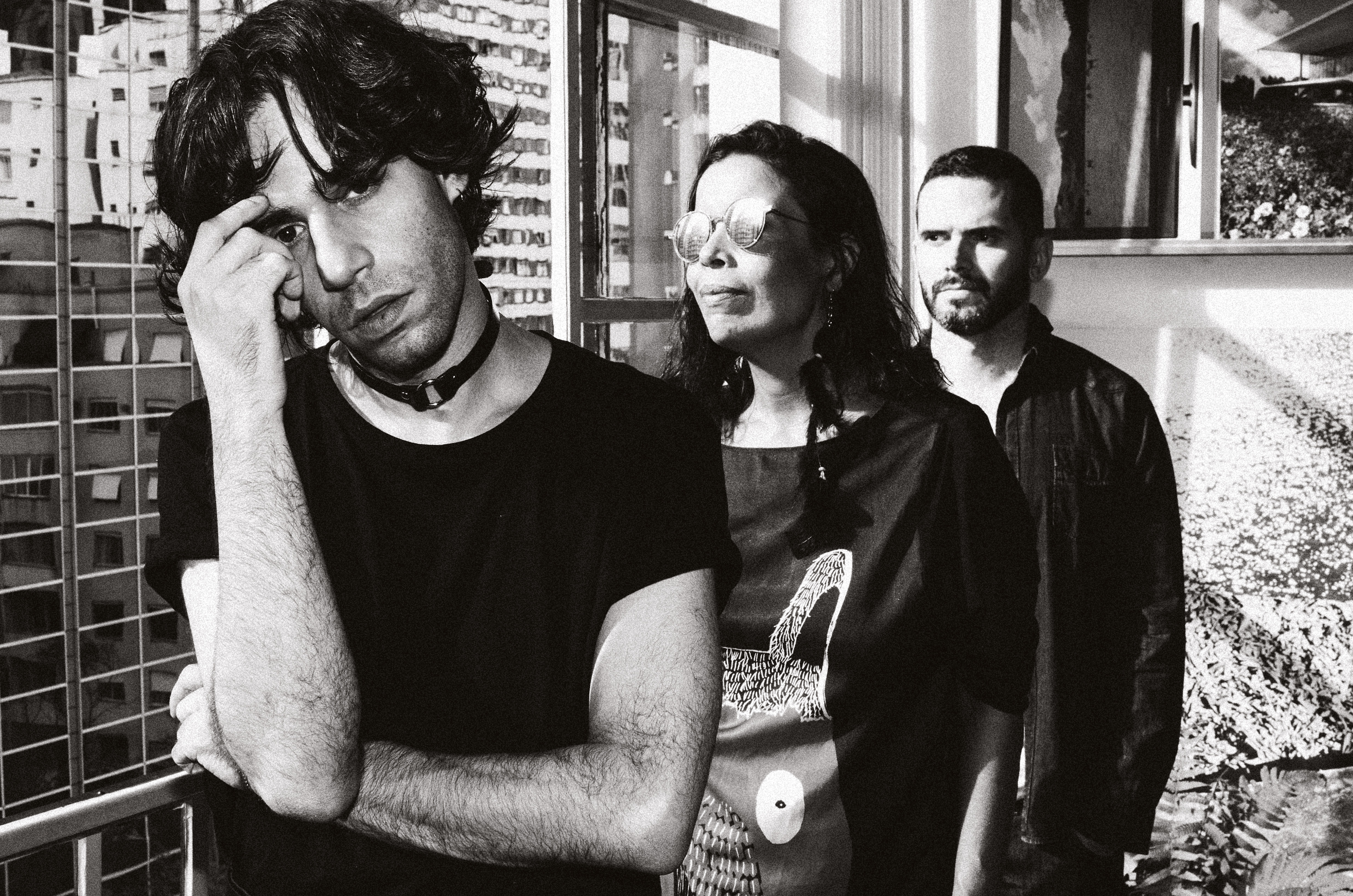 Realizando sonhos  Pethit (à frente) com Liana e Lauri: em sintonia