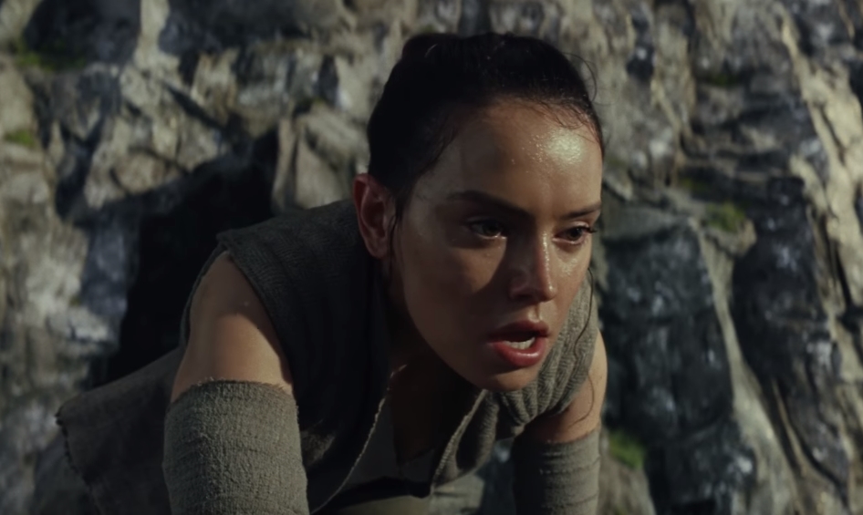 Rey (Daisy Ridley) no trailer de Star Wars: Os Últimos Jedi
