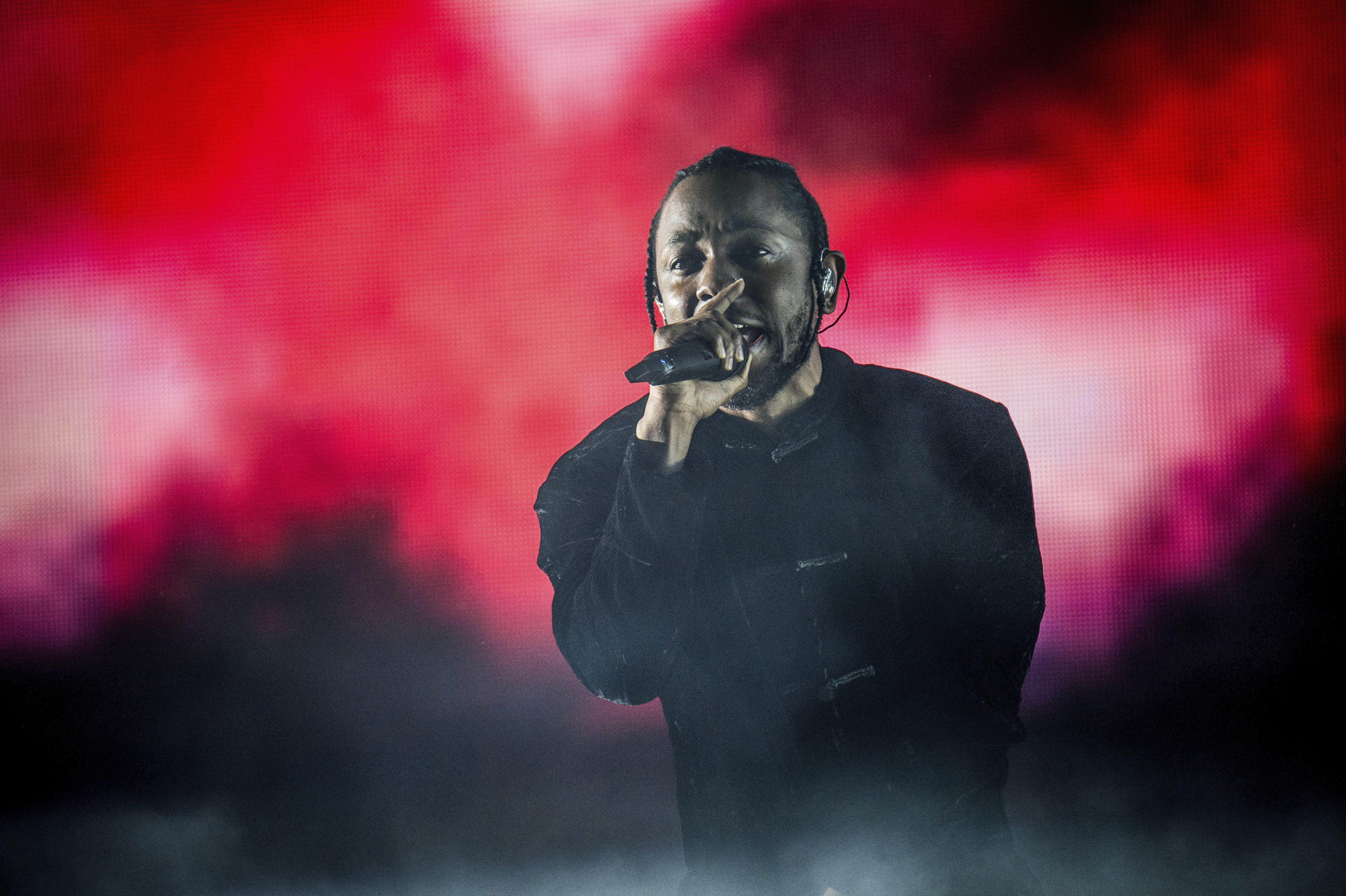 Kendrick Lamar durante show como headliner do festival norte-americano Coachella de 2017