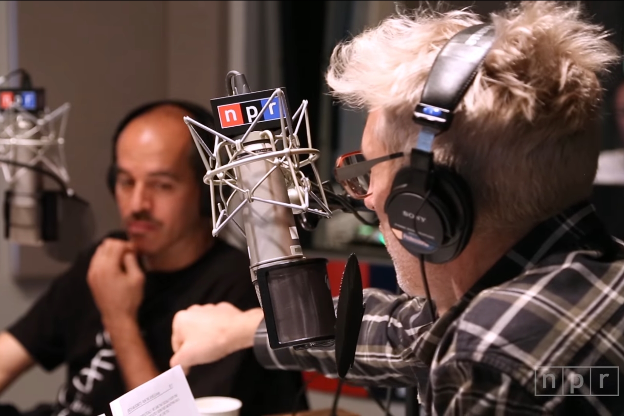 Os DJs pioneiros do hip-hop no rádio, Stretch e Bobbito, em trailer de podcast na NPR