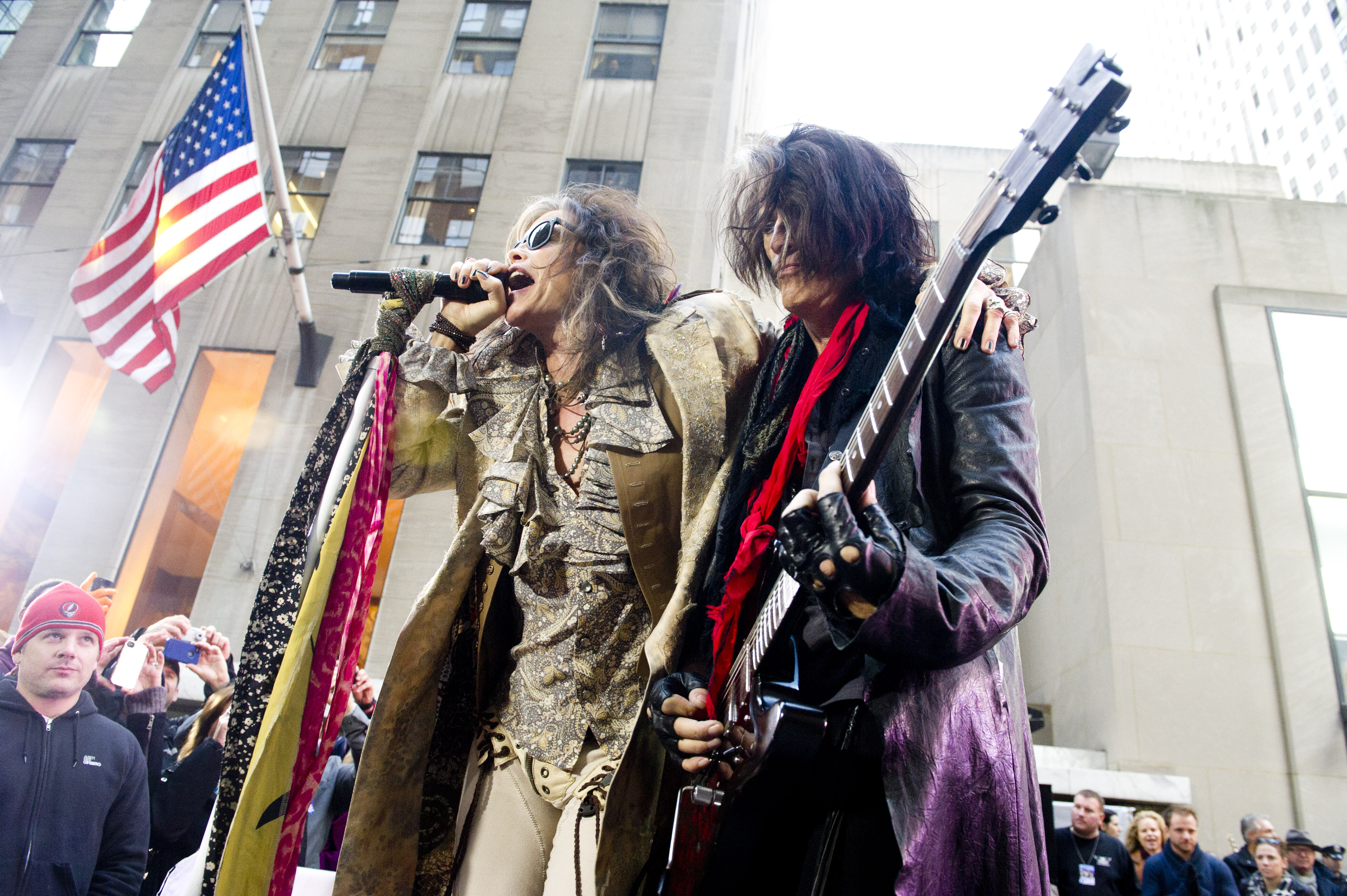 Steven Tyler e Joe Perry em apresentação do Aerosmith em Nova Iorque, Estados Unidos.
