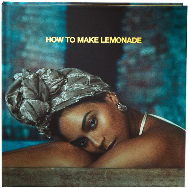 Capa do livro How to Make Lemonade, que fala sobre a jornada de produção do disco Lemonade (2016), de Beyonce