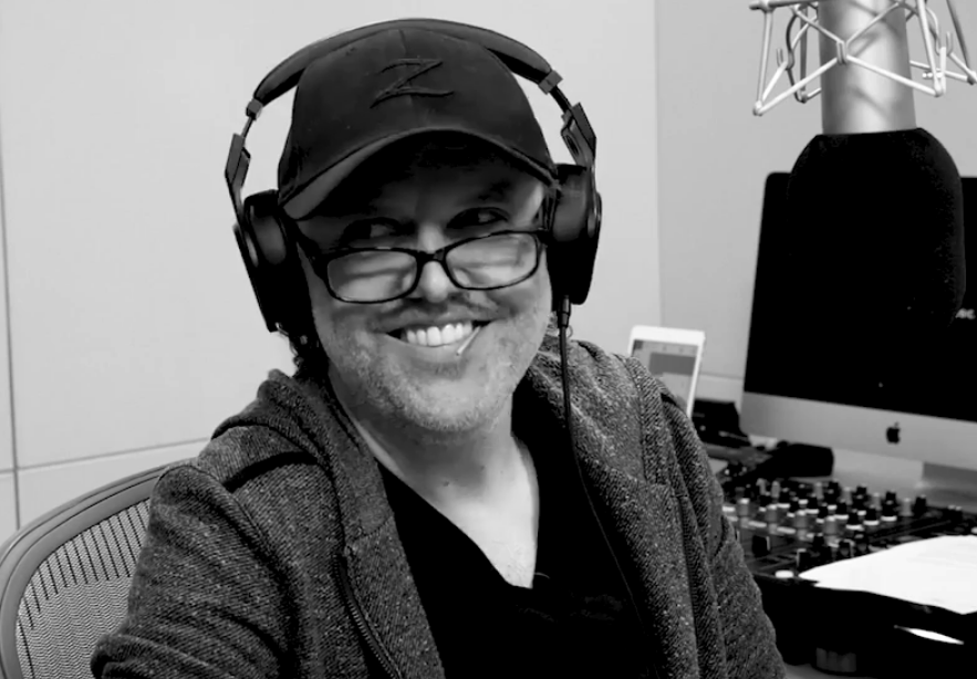 Lars Ulrich, do Metallica, em gravação do programa It's Electric!, da rádio online Beats 1