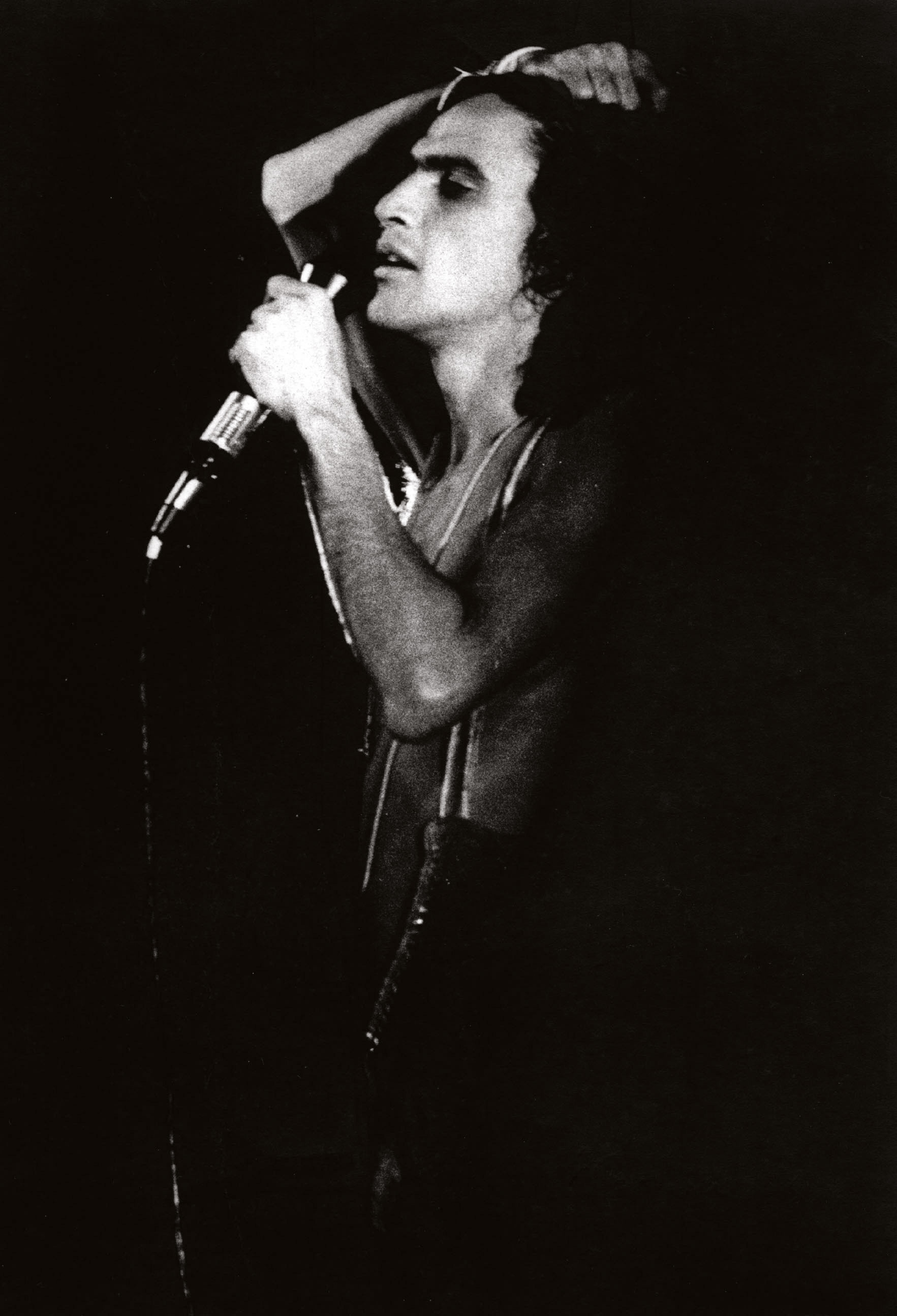 No Tempo Certo  Caetano na década de 1970: autores buscaram contar história de maneira cronológica