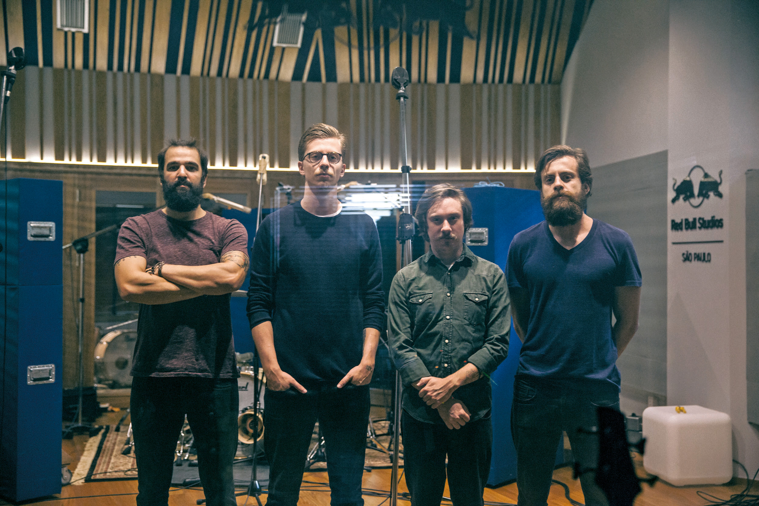 Apostando  Scalene busca inspiração em outros ritmos