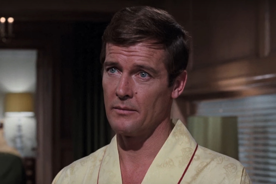 Roger Moore - abre melhores momentos