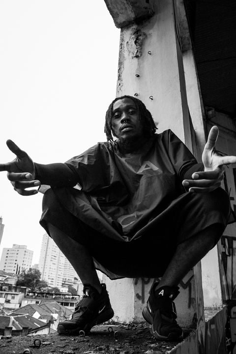 O rapper Rincon Sapiência em foto da campanha de divulgação da coleção ACG, da NikeLab