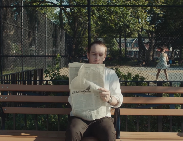 Cena do videoclipe de "Man of War", do Radiohead