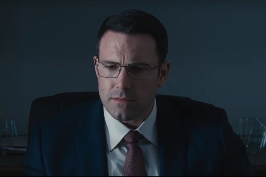 Ben Affleck em cena de O Contador (2016)