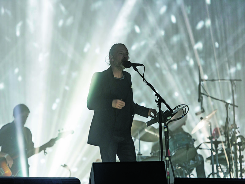 A Banda Hoje  (Da esq. para a dir.) Colin Greenwood, Thom Yorke e Phil Selway em show do Radiohead no último Glastonbury, na Inglaterra, em 23 de junho