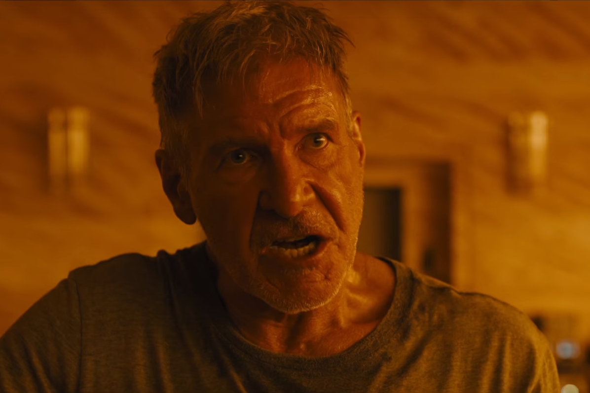 Harrison Ford em cena do trailer de Blade Runner: 2049