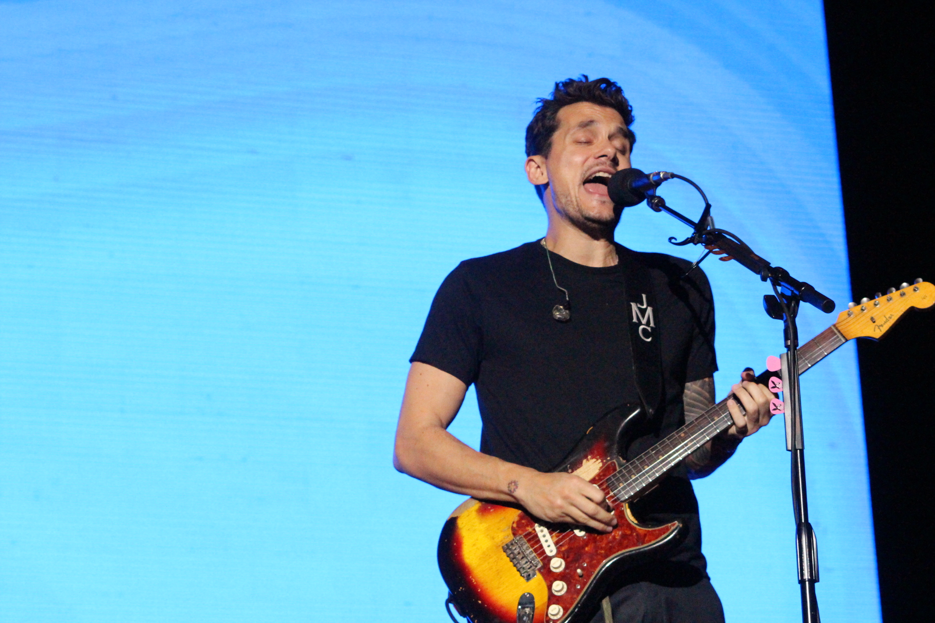John Mayer em São Paulo, em perfomance no Allianz Parque em 2017