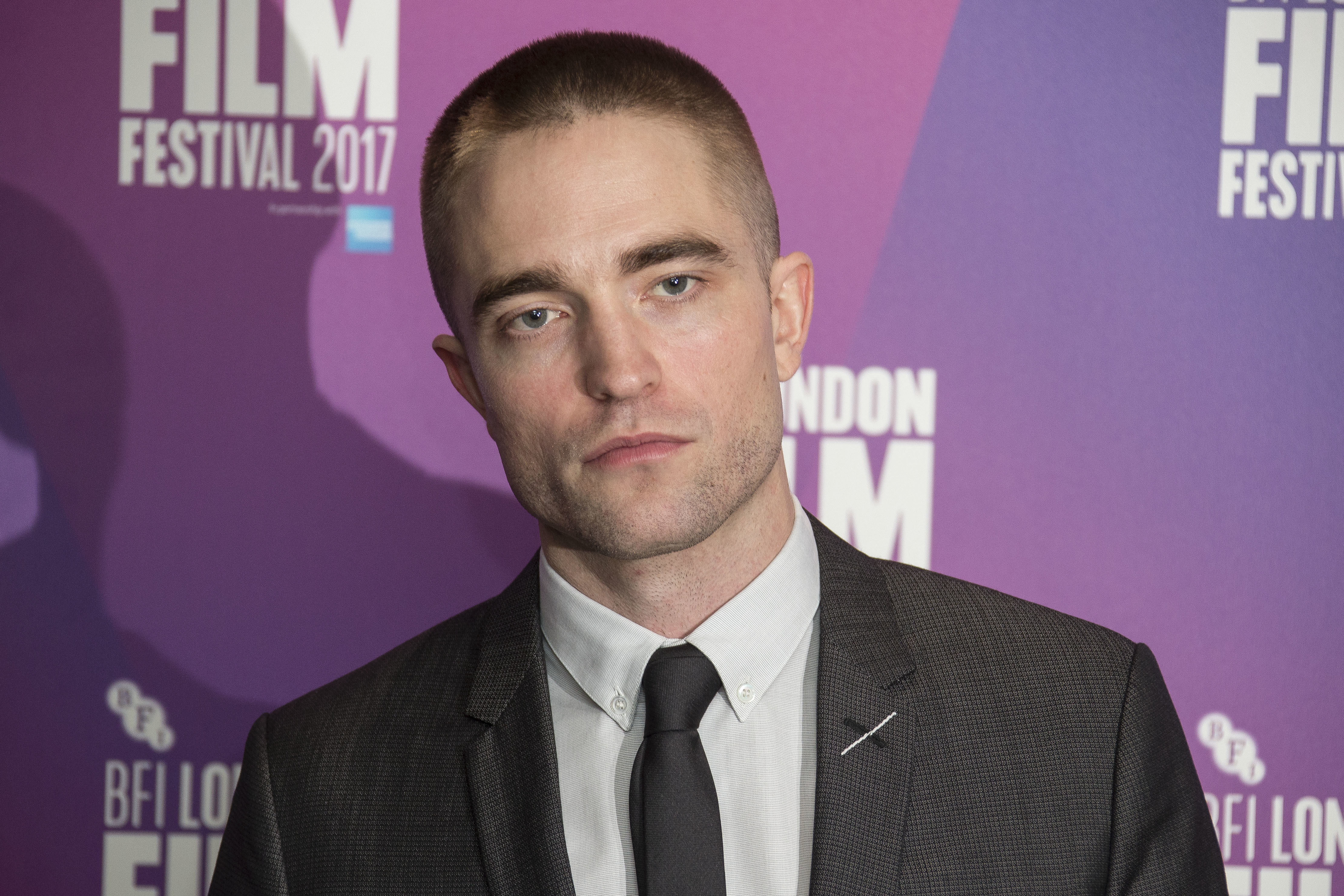 Robert Pattinson na première de Bom Comportamento (2017)