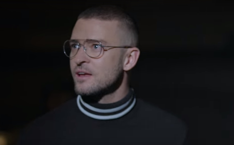 O cantor Justin Timberlake no clipe de sua música "Filthy"