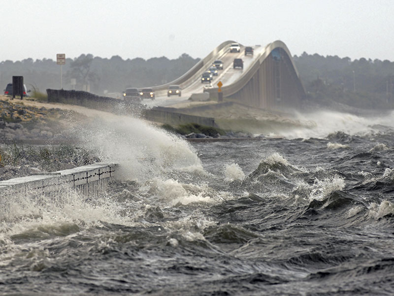 Ondas Selvagens  O furacão Isaac, de 2012, se aproximando da Flórida