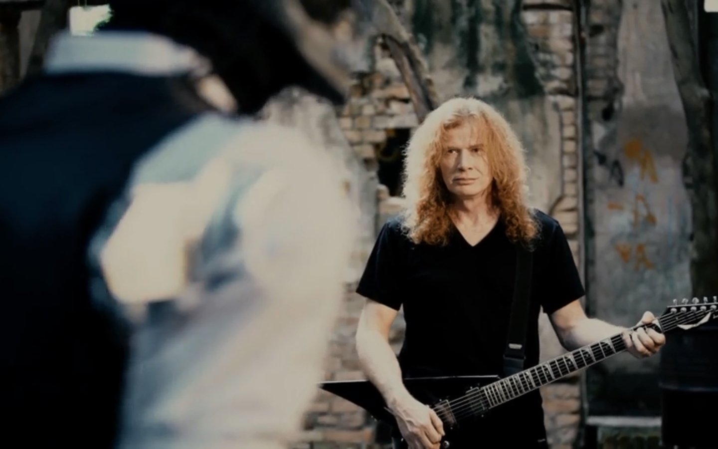 Clipe do Megadeth para a faixa “Lying in State”, gravado em São Paulo