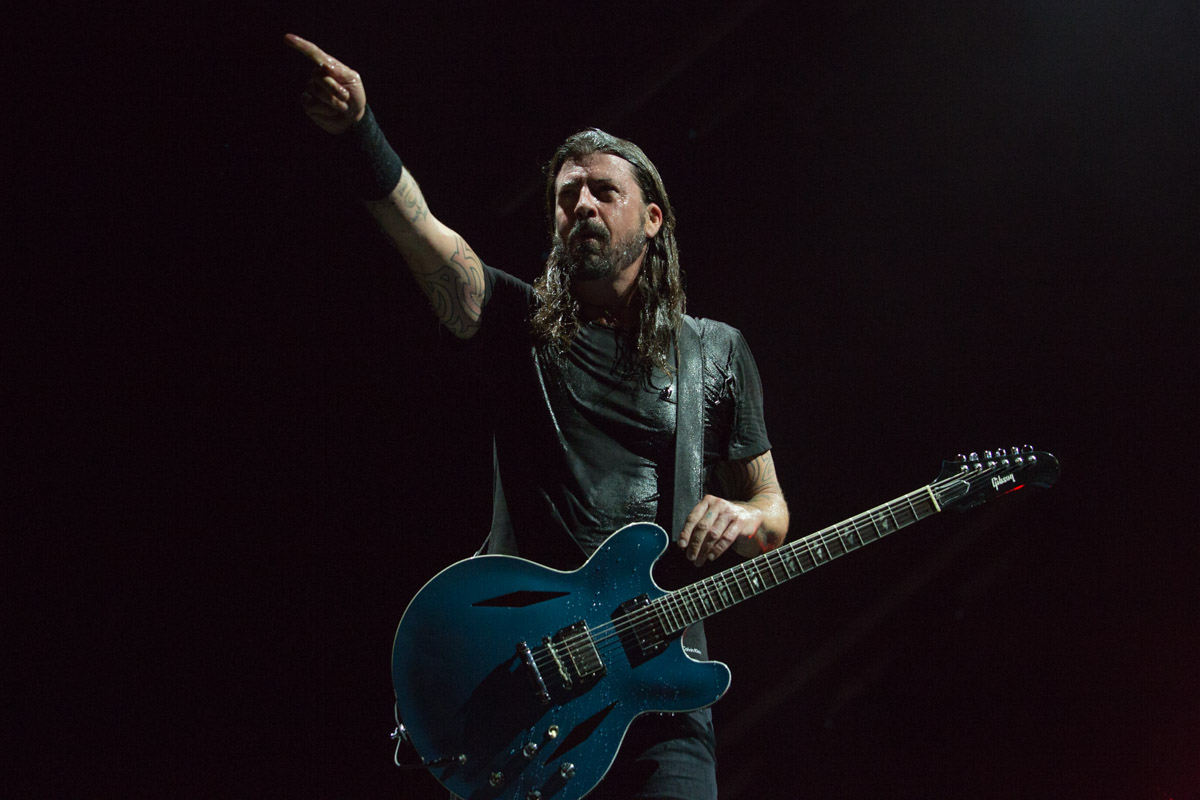 Show do Foo Fighters no Maracanã, Rio de Janeiro, durante excursão da banda de Dave Grohl com o Queens of the Stone Age pelo Brasil