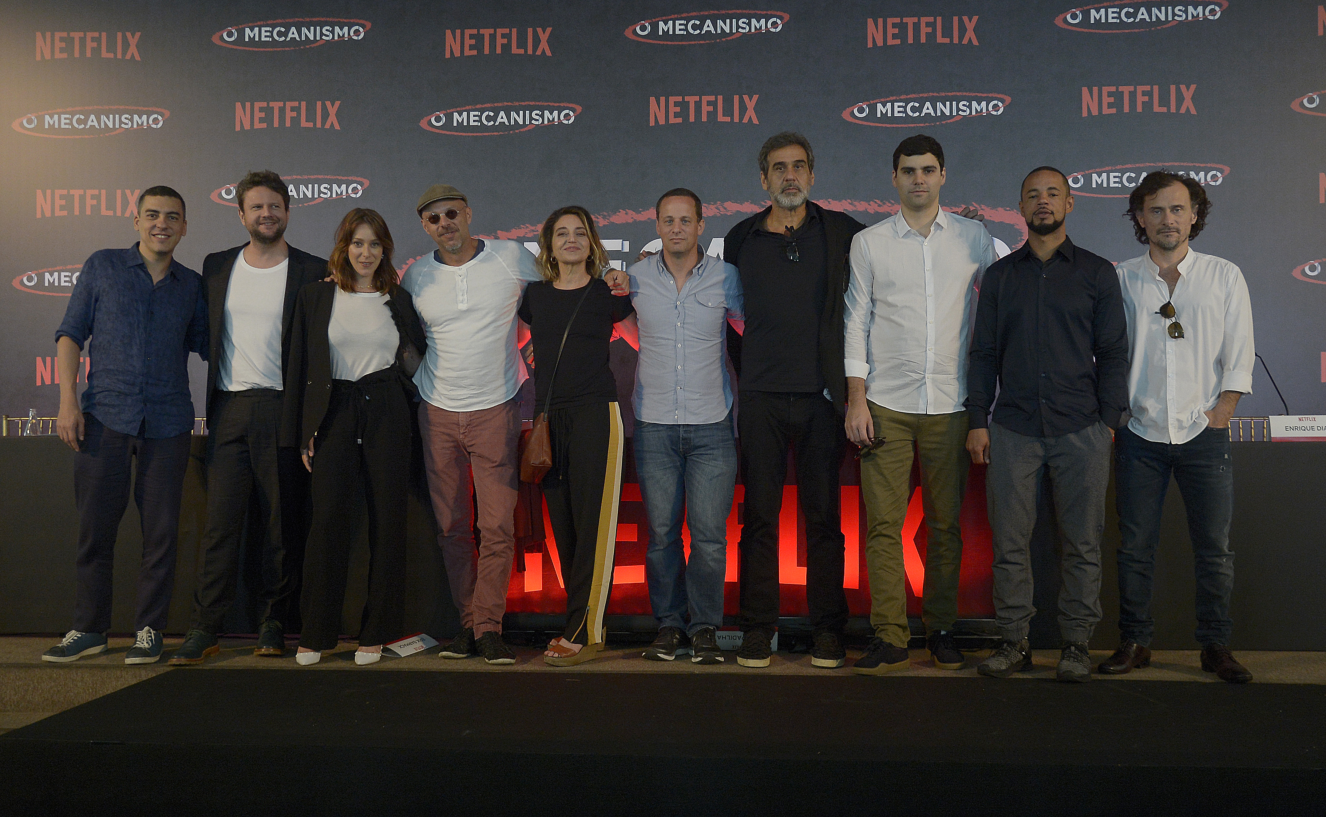 O elenco da série O Mecanismo
