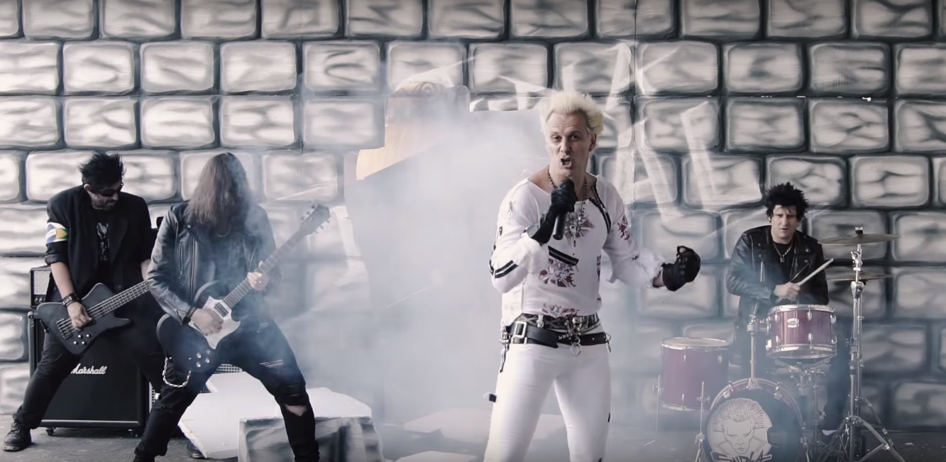 Clipe da música "Ilegal"