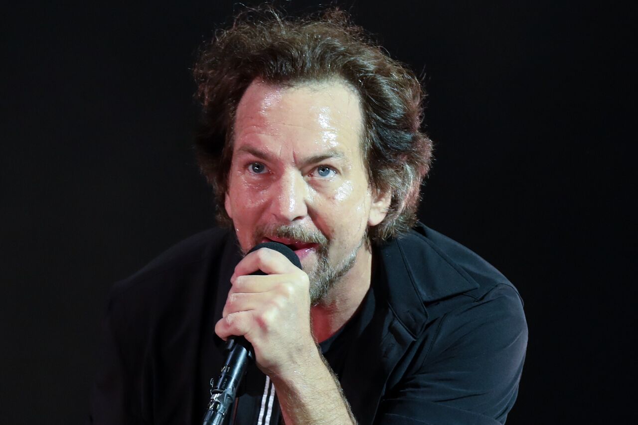 Eddie Vedder, do Pearl Jam, no Lollapalooza 2018