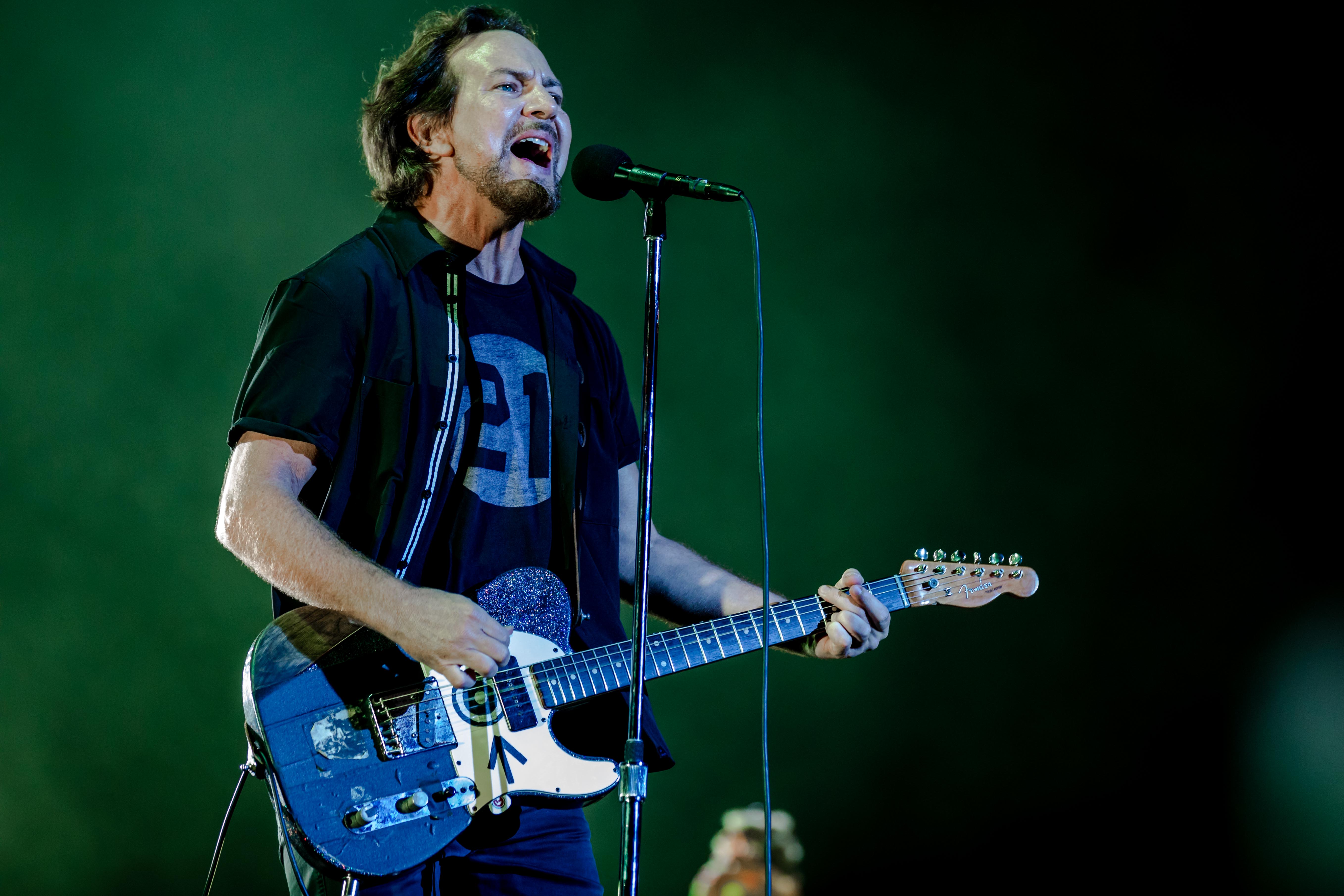 Eddie Vedder, do Pearl Jam, no Lollapalooza 2018