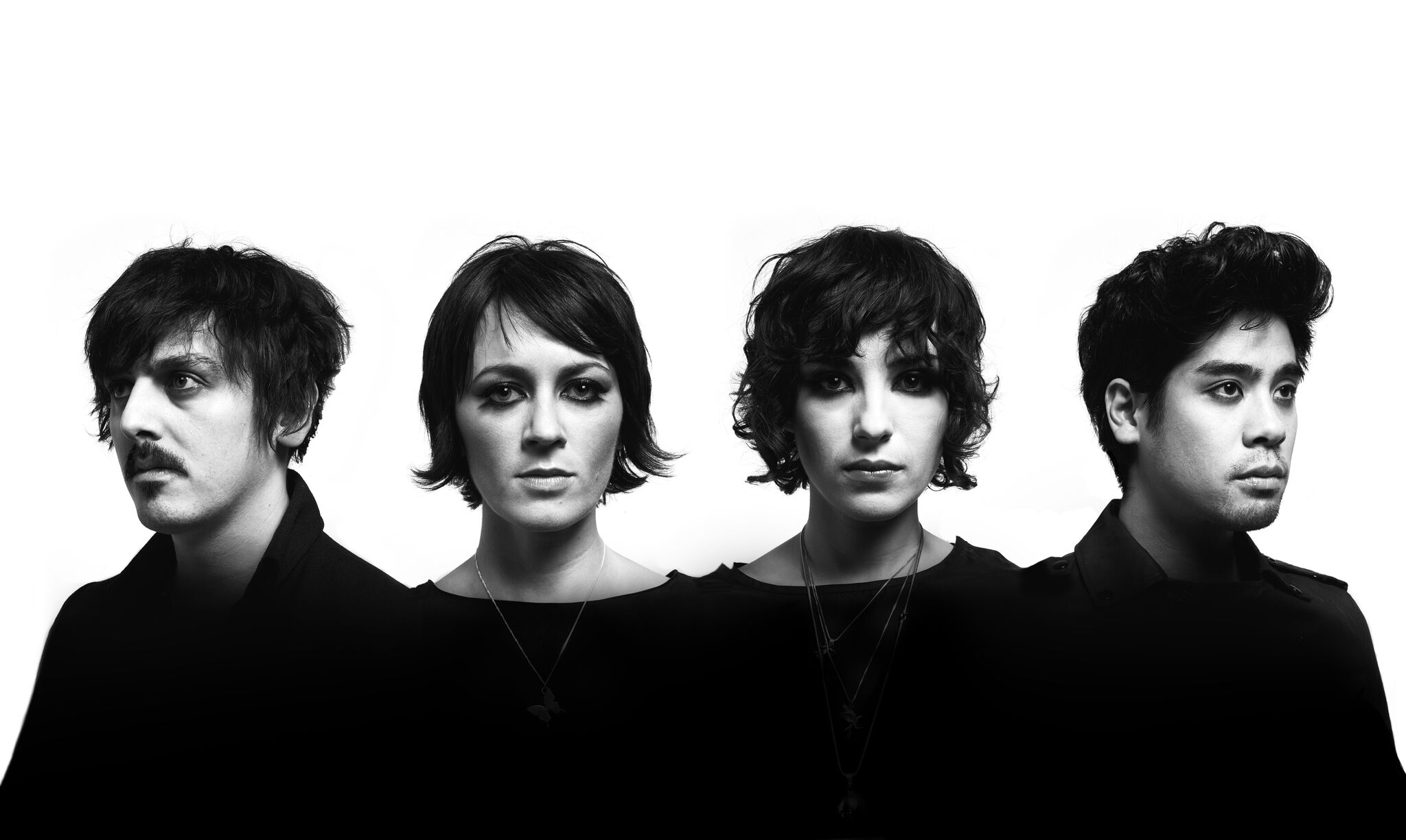 Da esquerda para a direita, os integrantes Daniel Hunt, Helen Marnie, Mira Aroyo e Reuben Wu