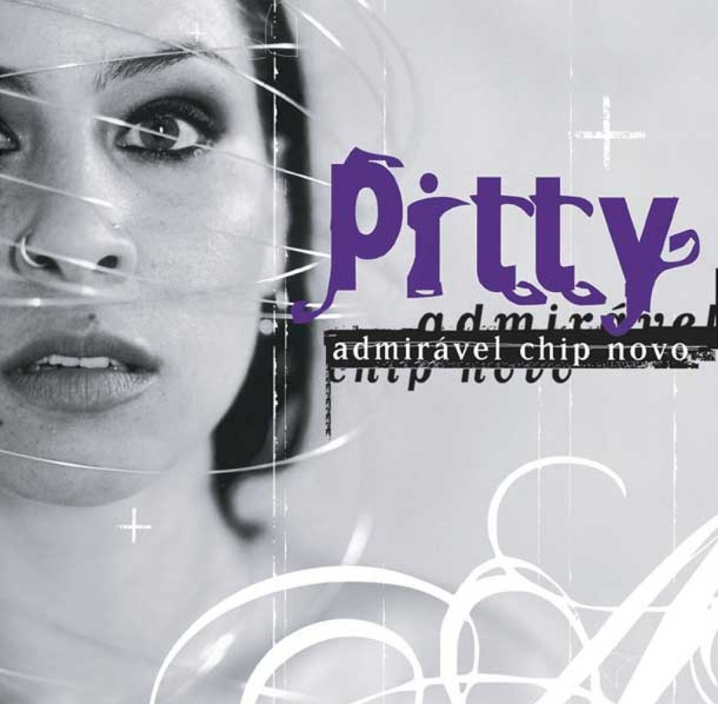 Capa do disco de estreia de Pitty, Admirável Chip Novo?