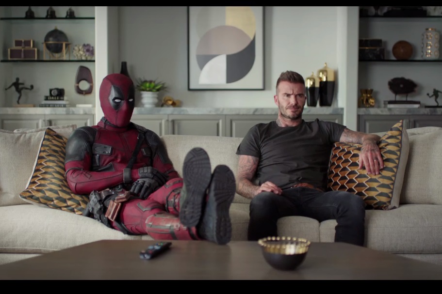 Deadpool e David Beckham se encontram no novo vídeo promocional de Deadpool 2