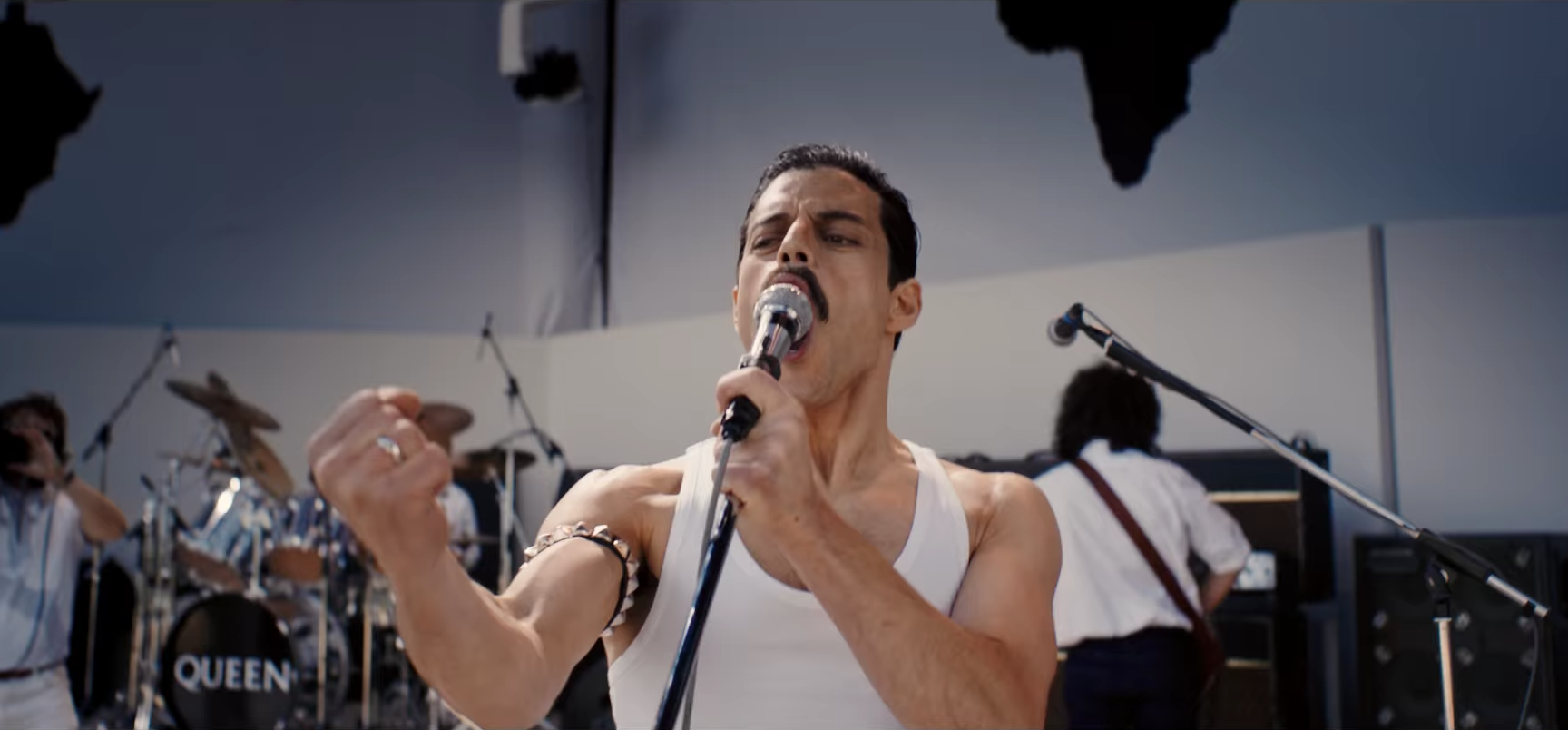 Rami Malek como Freddie Mercury