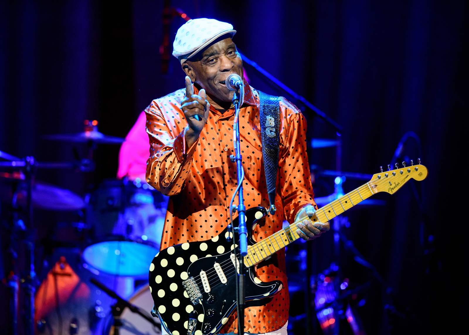 Buddy Guy, lendário guitarrista de blues, durante show no Canadá, em 2018