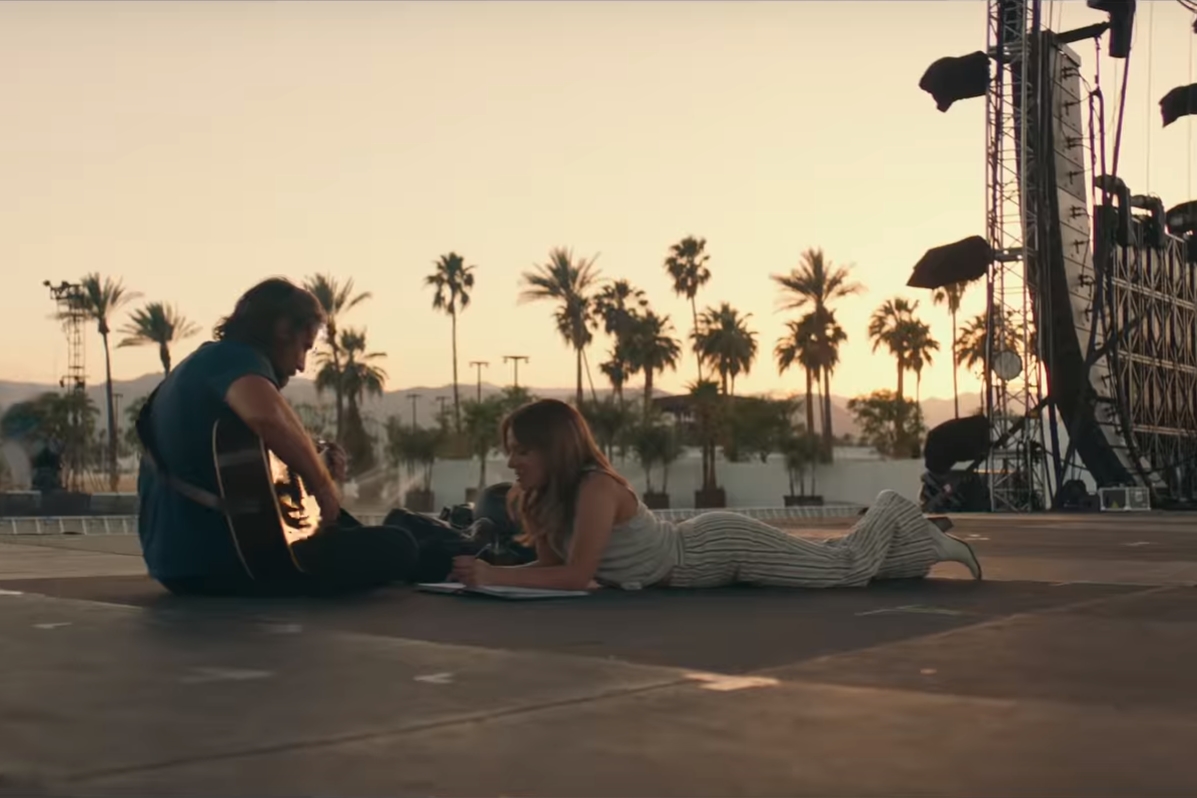 Bradley Cooper e Lady Gaga em cena do trailer do filme Nasce Uma Estrela