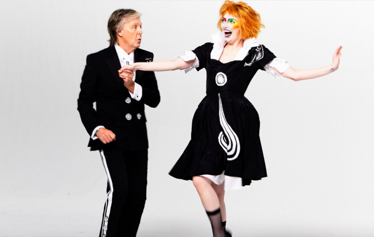 Paul McCartney e Emma Stone (Foto: Divulgação)