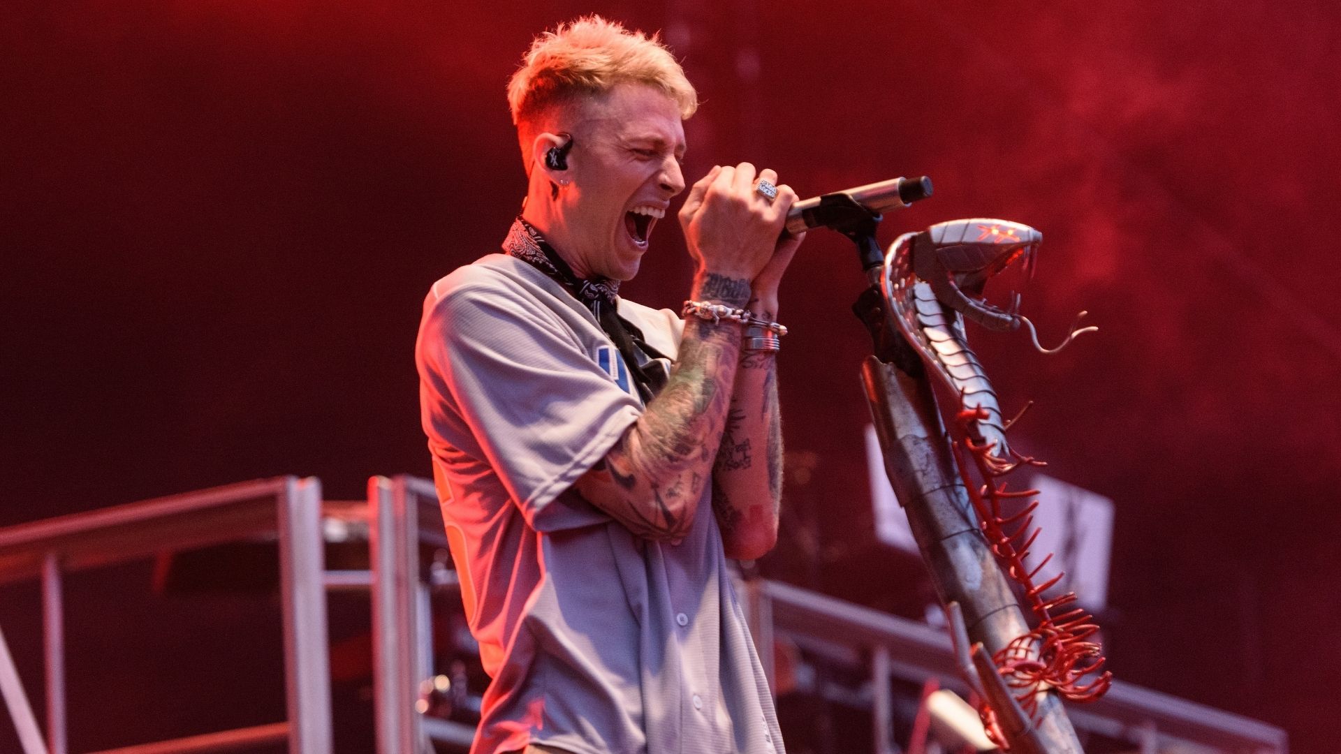 Machine Gun Kelly (Foto: Daniel Boczarski/Getty Images)