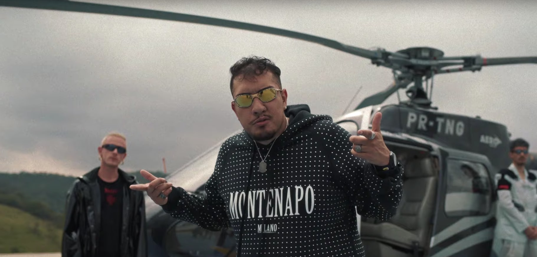 MC Bin Laden no clipe de “Vroom Vrau” (Foto:Reprodução)