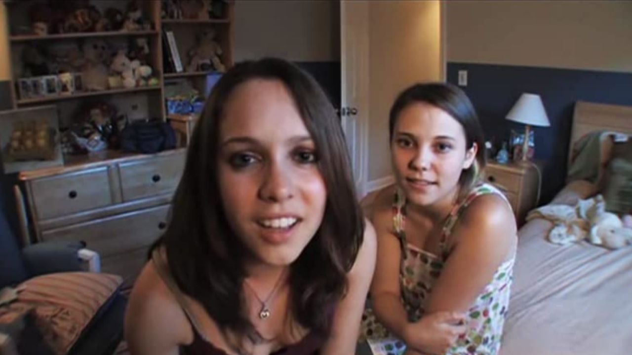 Cena de Megan Is Missing (Foto: Reprodução/Trio Pictures)