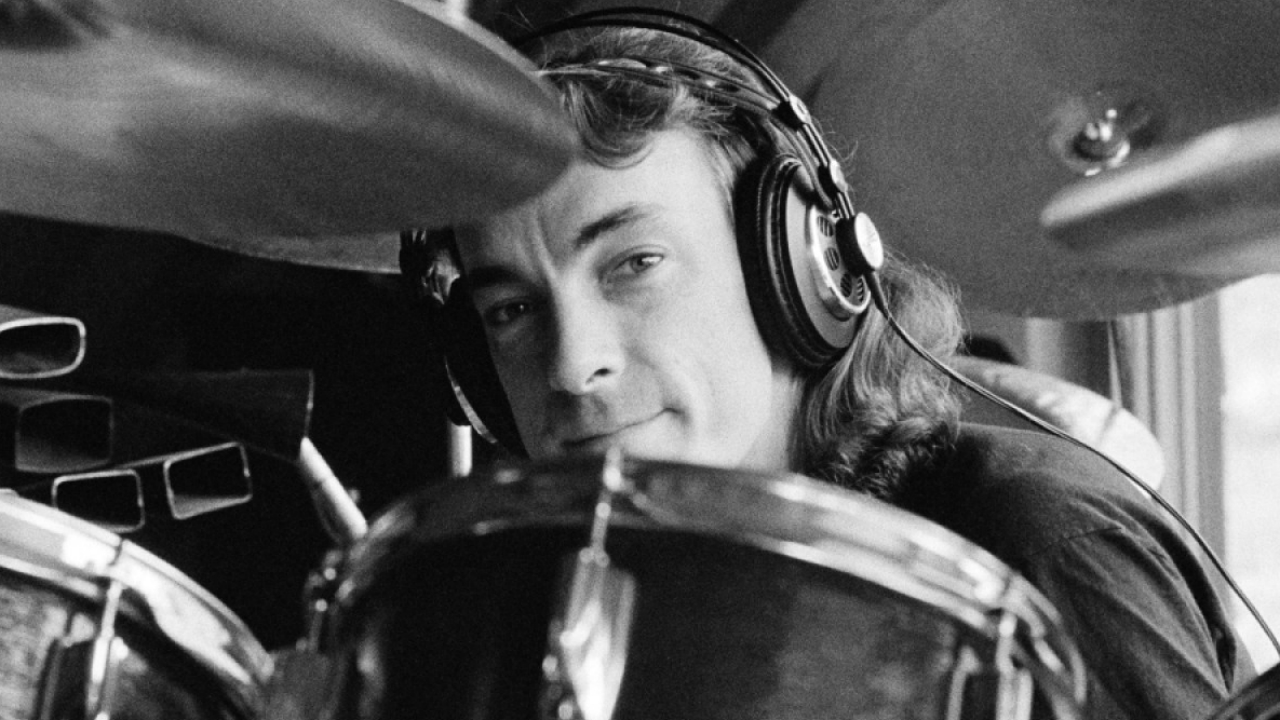 Neil Peart (Foto: Fin Costello/Redferns/Getty Images)
