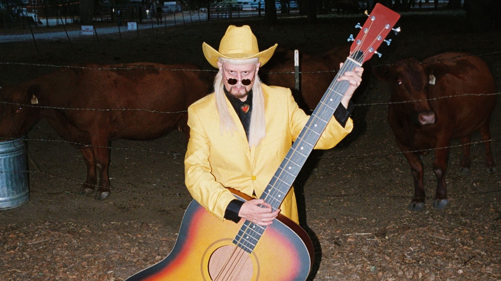 Oliver Tree traz turnê "Cowboy Tears" ao Brasil (Foto: Oliver Tree / Divulgação)