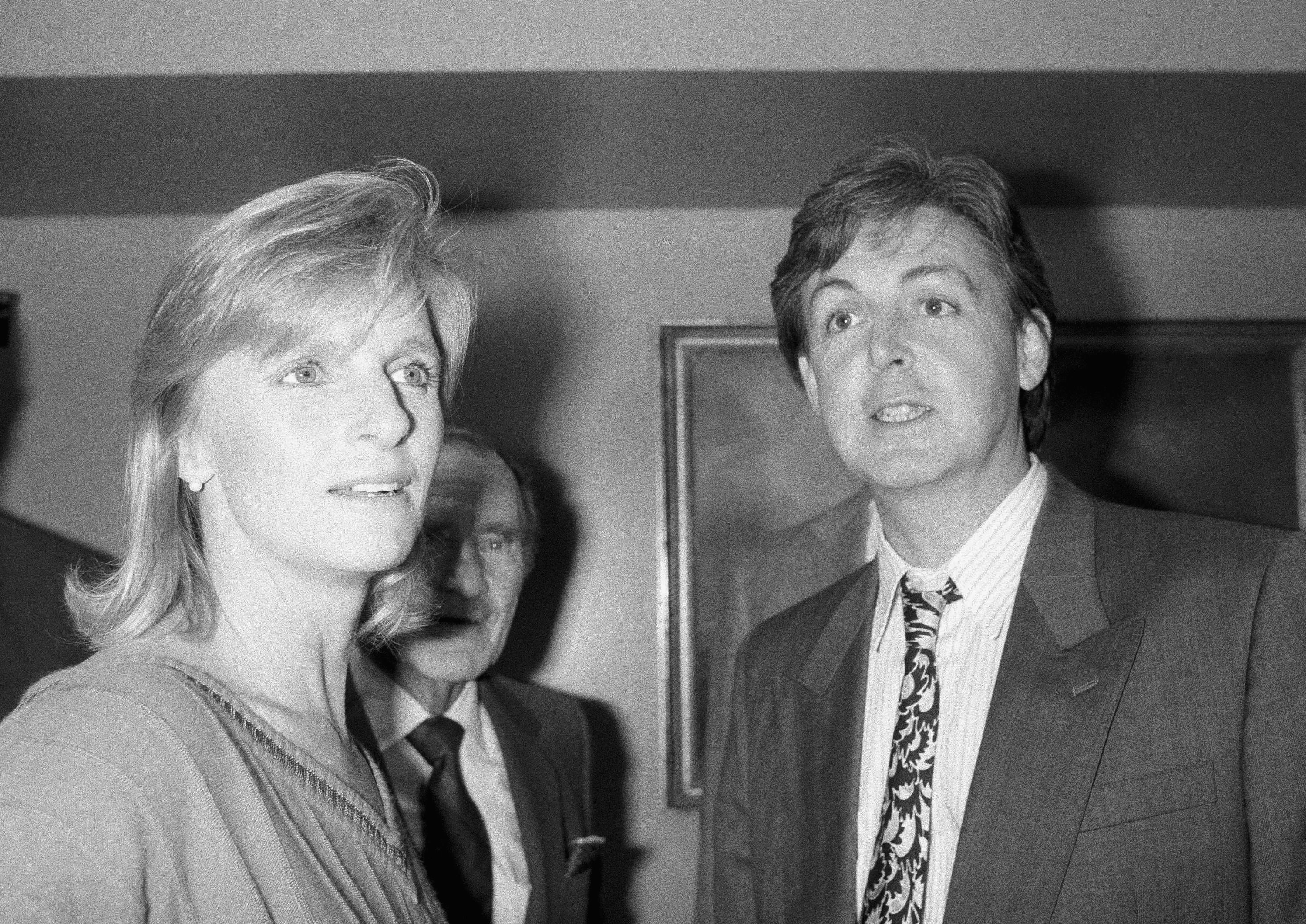 Linda e Paul McCartney (Foto: AP /David Pickoff)
