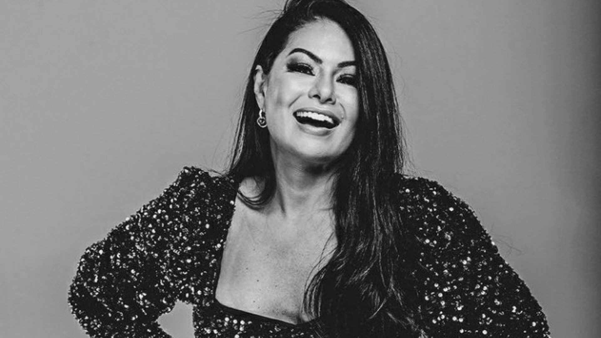 Paulinha Abelha, vocalista da banda Calcinha Preta (Foto: Reprodução / Twitter)