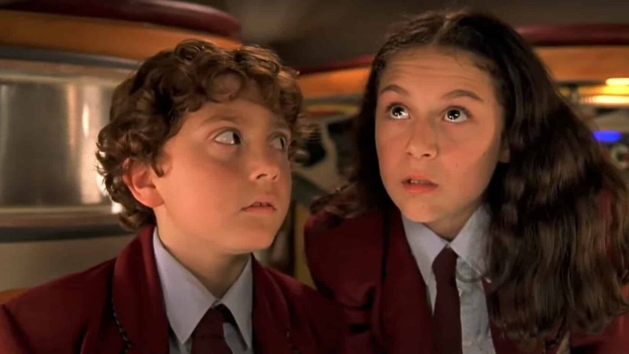 Daryl Sabara e Alexa Vega em Pequenos Espiões (Foto: Reprodução/Youtube)