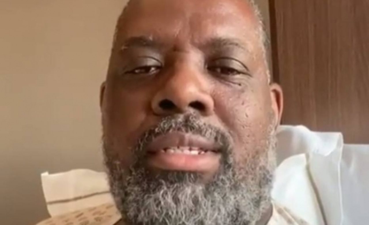 Perícles fala com fãs direto do hospital (foto: reprodução/ Twitter)