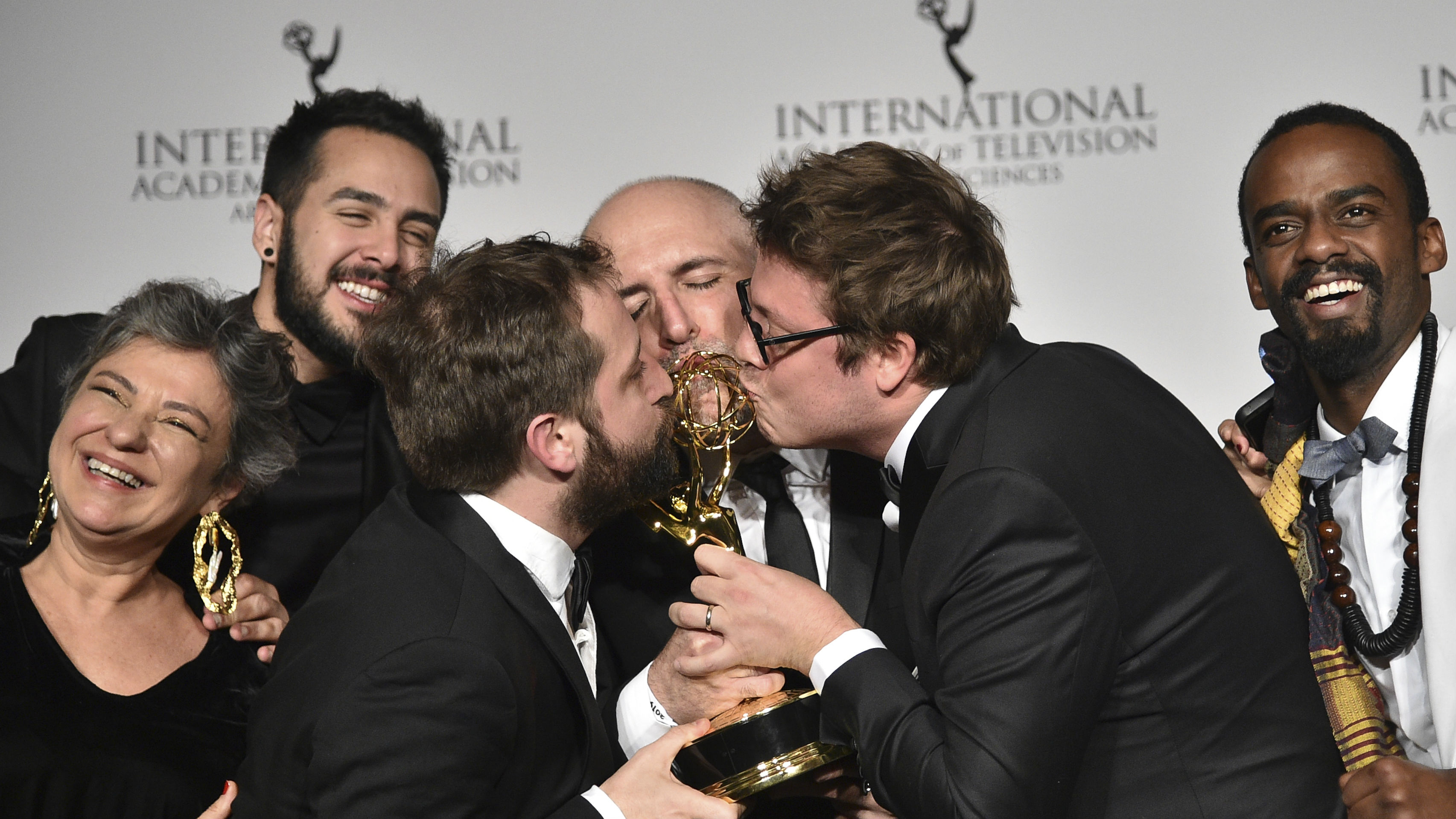 Porta dos Fundos no Emmy Internacional 2019 (Foto: Evan Agostini/Invision/AP)