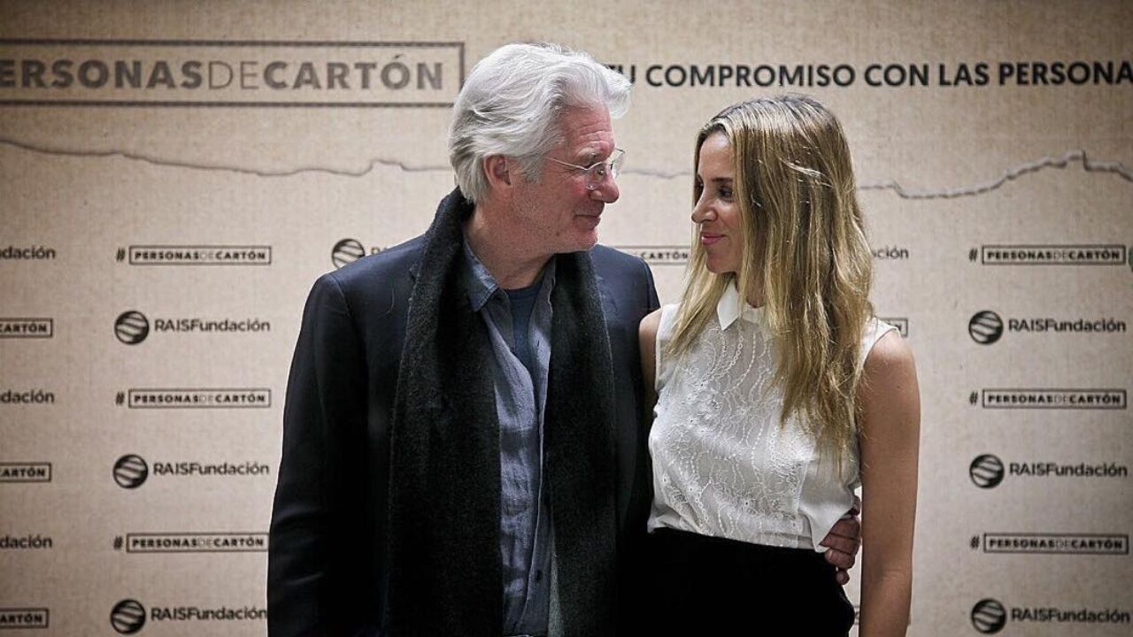 Richard Gere e Alejandra Silva (Foto: Reprodução Instagram)